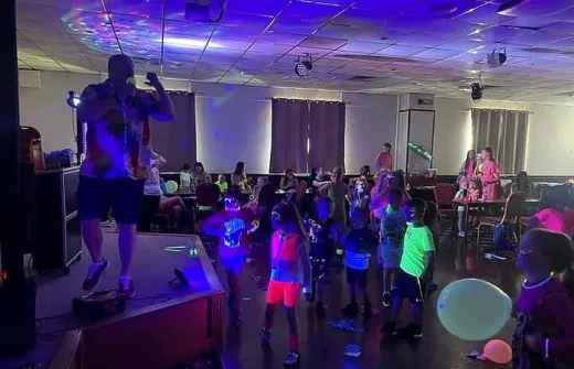 Neon Party